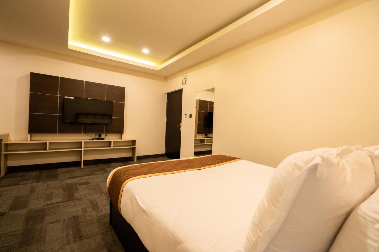 Royale Lalawi Hotel Āīzawl 외부 사진