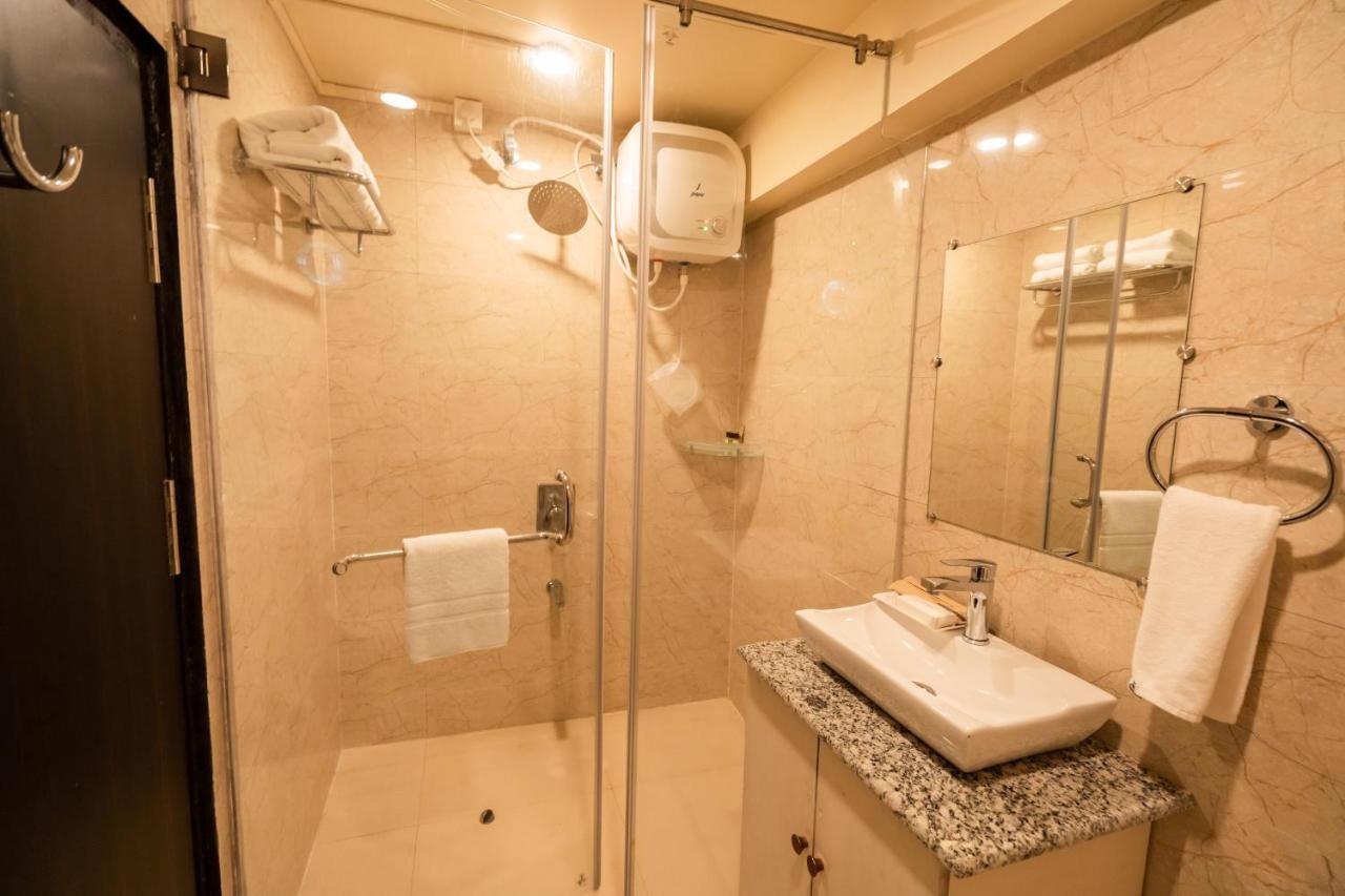 Royale Lalawi Hotel Āīzawl 외부 사진