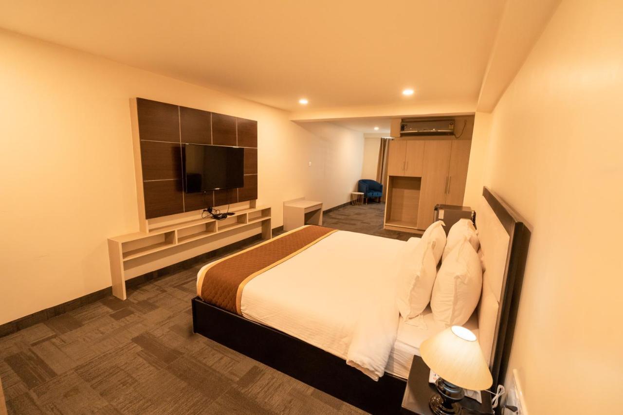 Royale Lalawi Hotel Āīzawl 외부 사진