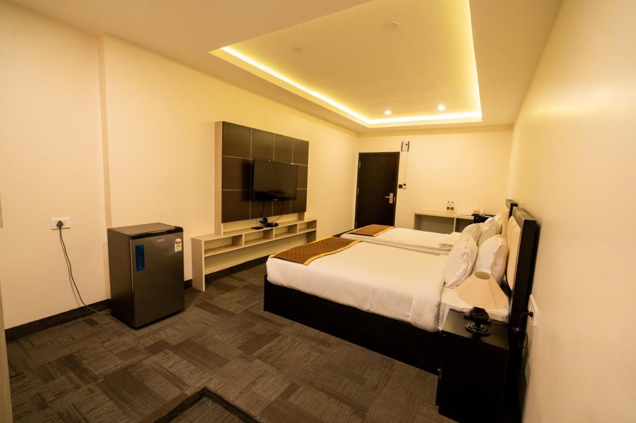 Royale Lalawi Hotel Āīzawl 외부 사진