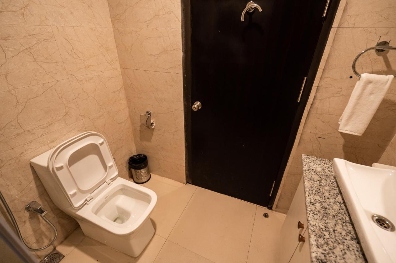 Royale Lalawi Hotel Āīzawl 외부 사진