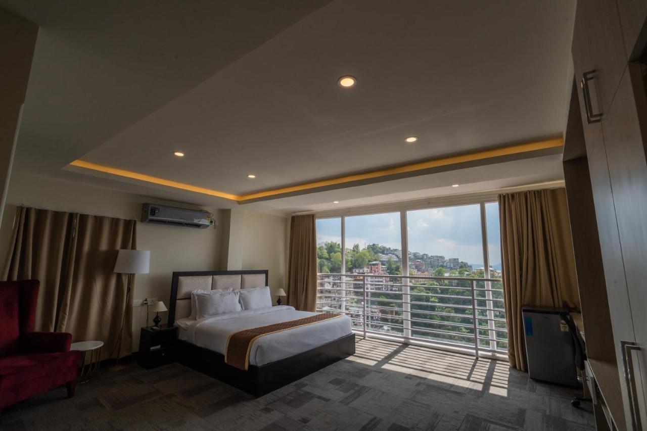 Royale Lalawi Hotel Āīzawl 외부 사진