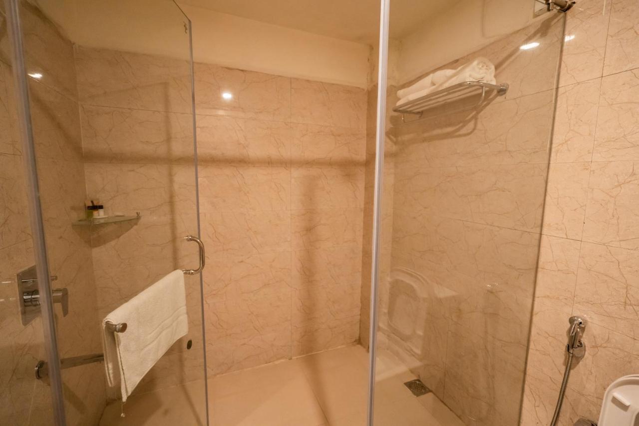 Royale Lalawi Hotel Āīzawl 외부 사진