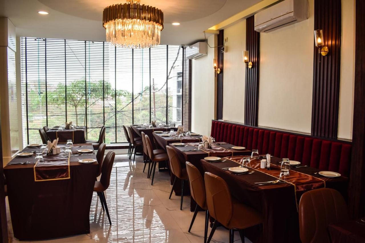 Royale Lalawi Hotel Āīzawl 외부 사진